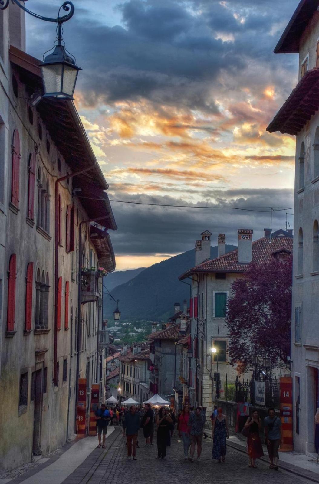 A Casa Di Checco Bed & Breakfast Feltre Eksteriør bilde